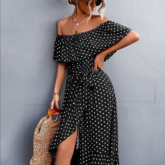 Closet Clear-Out - Polka Dot Layered Off-Shoulder Belted Dress - Picture 4 of 7